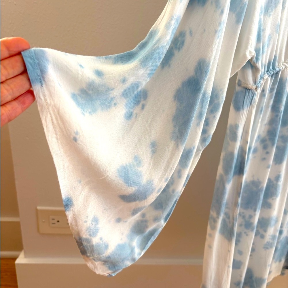 Boho Blue and White Tie-Dye Kimono-sleeved Dress-Medium - Picture 4 of 4